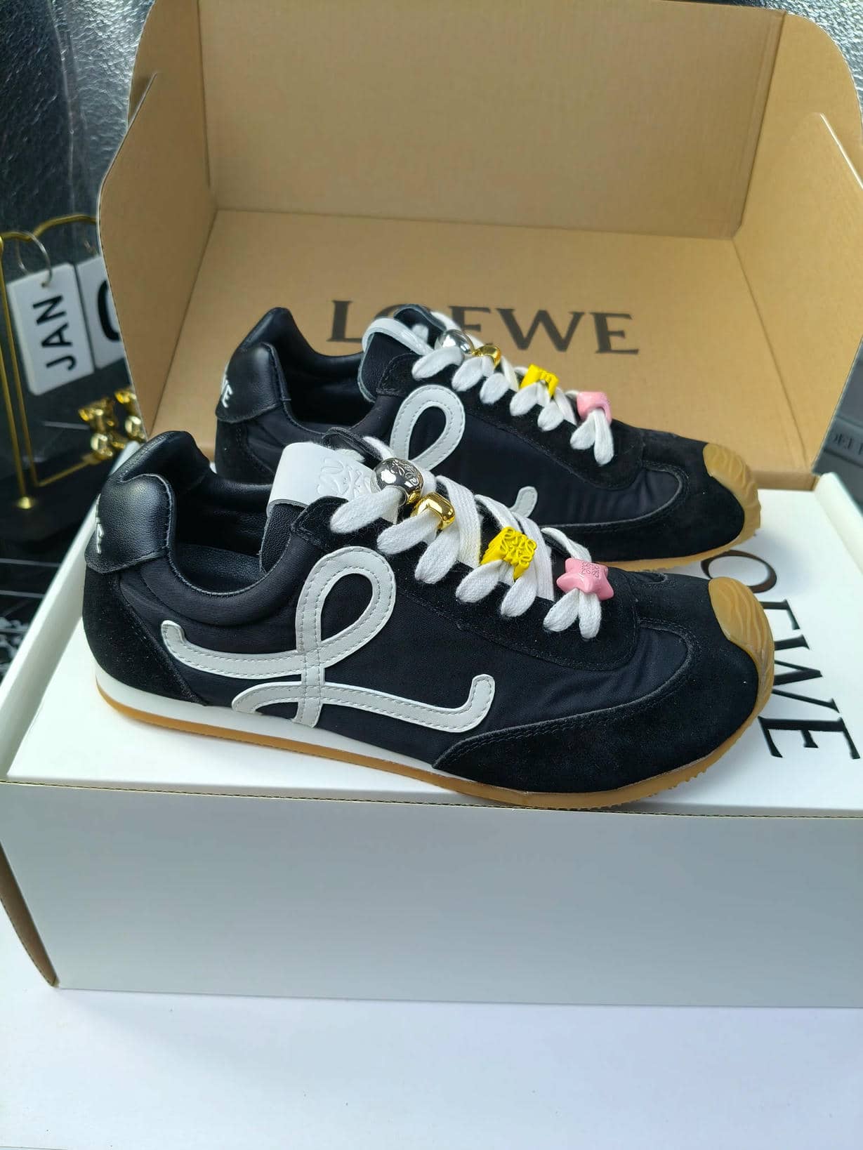 Loewe classic Sneaker 2-0014